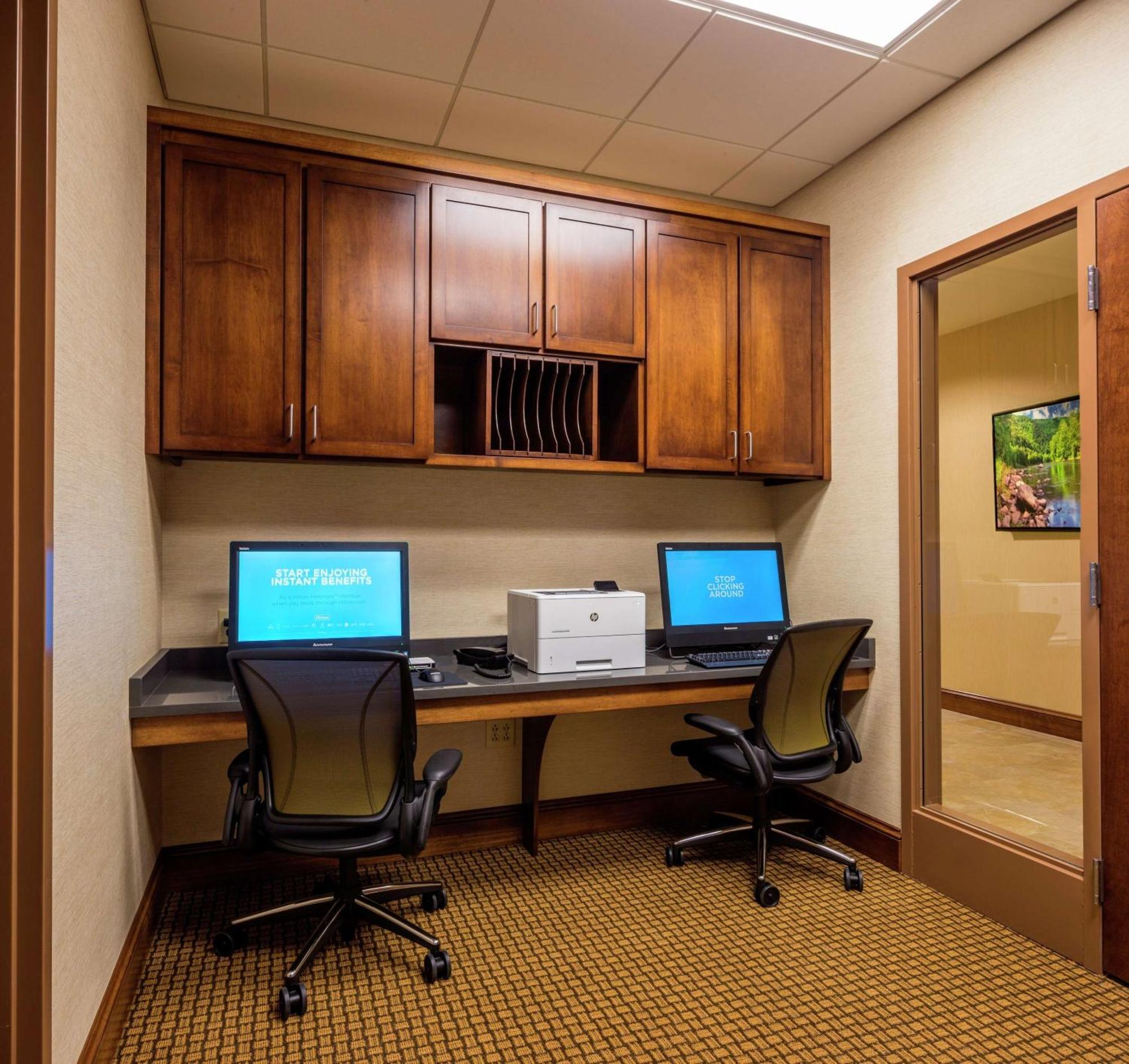 Hilton Garden Inn Uniontown Exterior foto