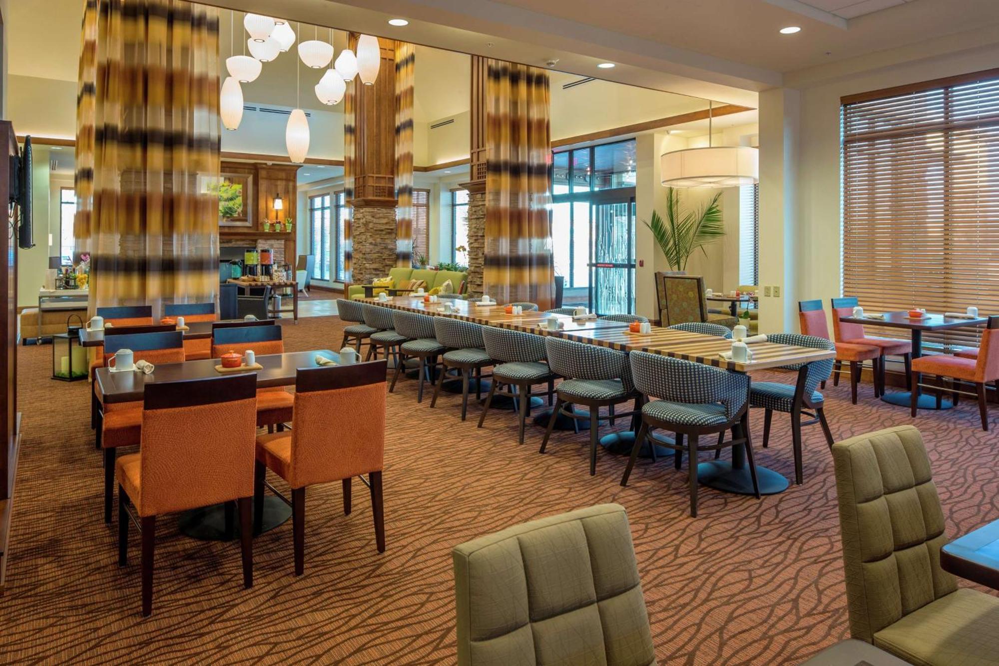 Hilton Garden Inn Uniontown Exterior foto